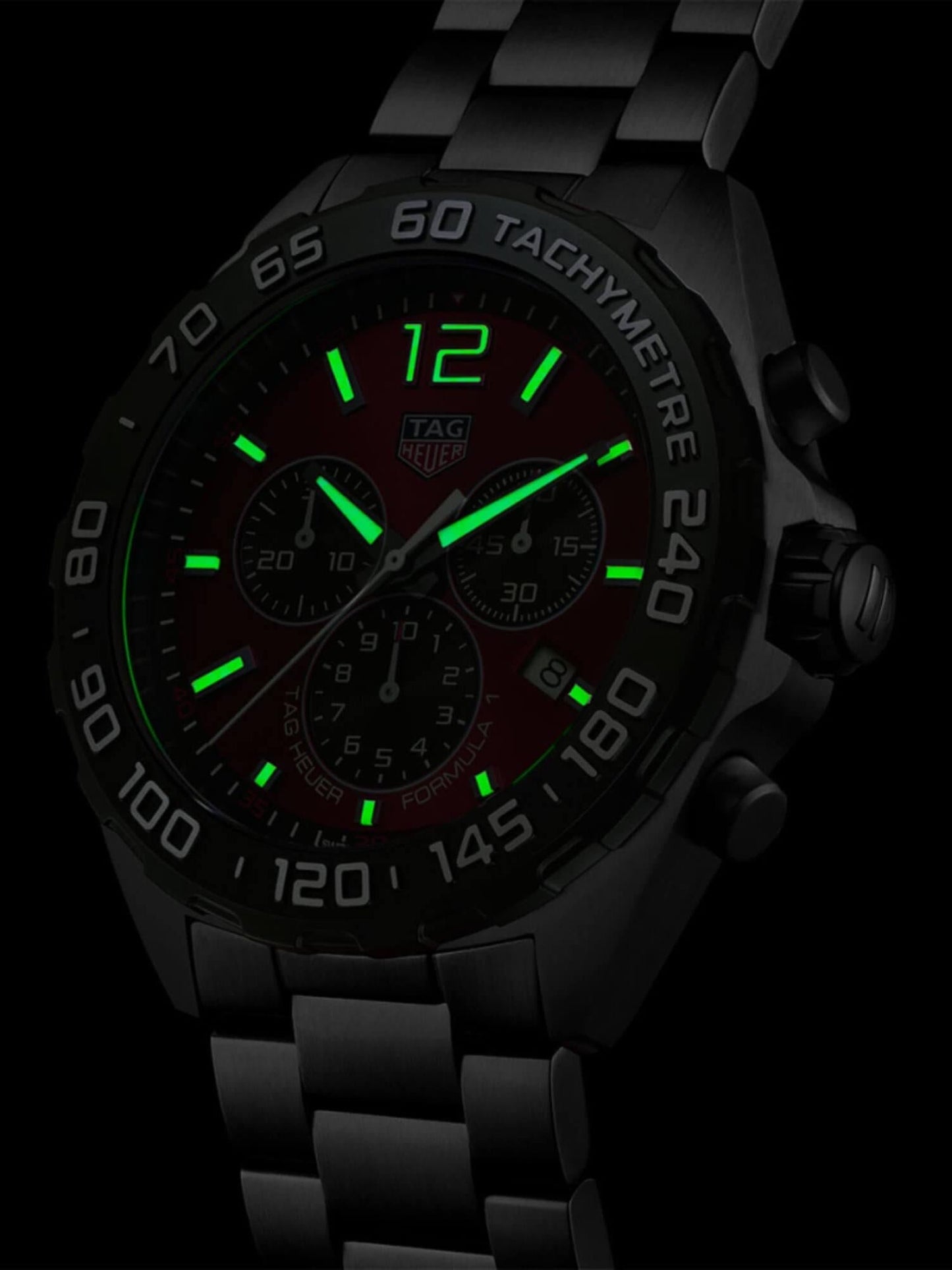TAG Heuer Formula 1 Chronograph Herrenuhr 43 mm mit Quarzwerk und rotem Zifferblatt
