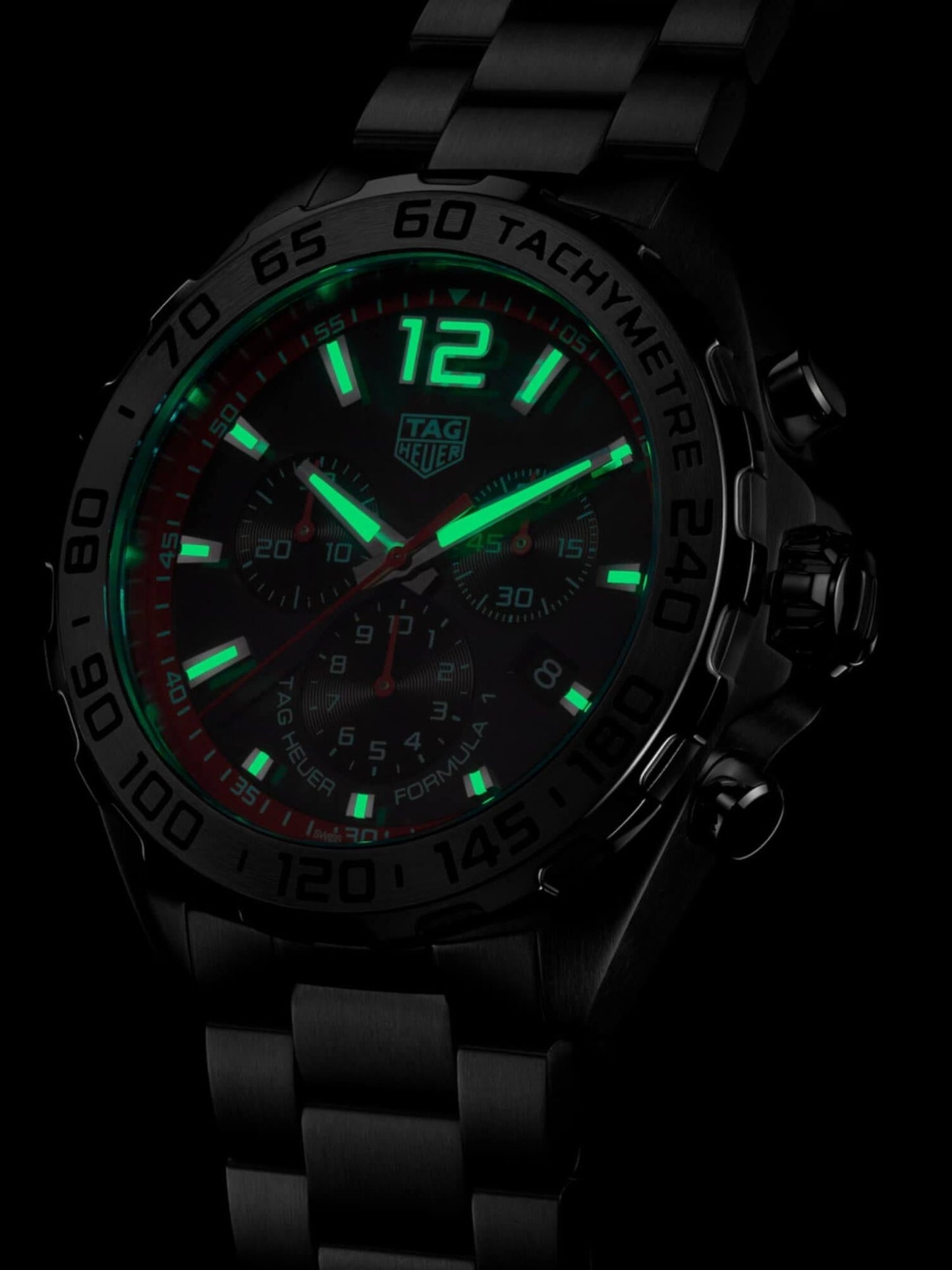 TAG Heuer Formula 1 Chronograph Quarz Schwarzes Zifferblatt 43mm Herrenuhr