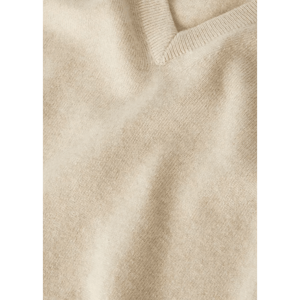 <tc>Loro Piana</tc> Cuello en V clásico para hombre