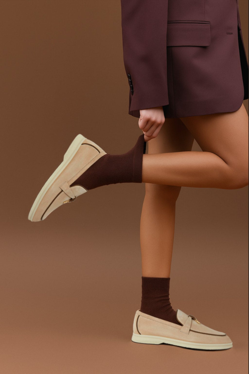 <tc>Loro Piana</tc> 女士夏季 Charms Walk 樂福鞋(絨面革、絨面山羊皮)