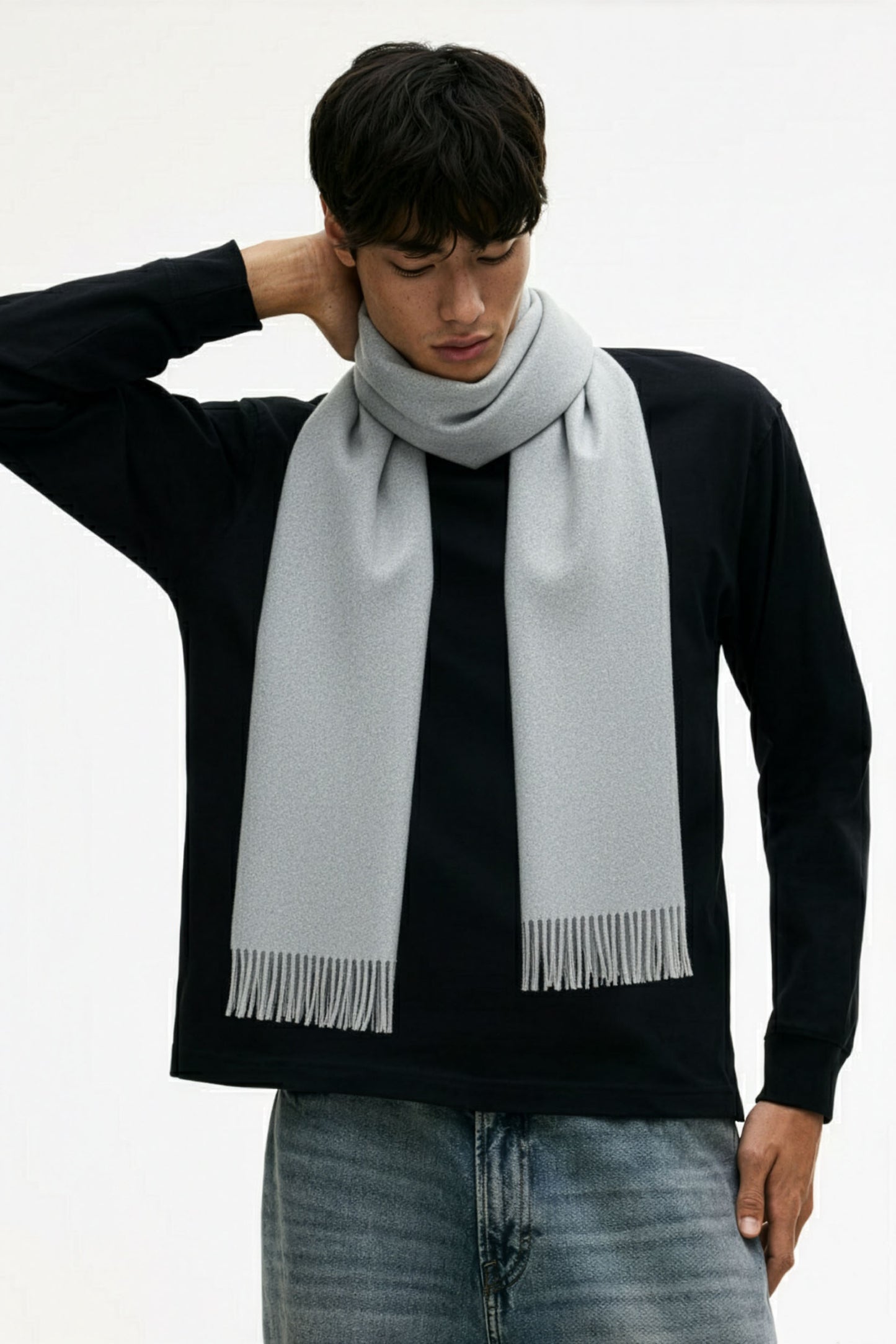 <tc>Loro Piana</tc>的 Loro 圍巾
