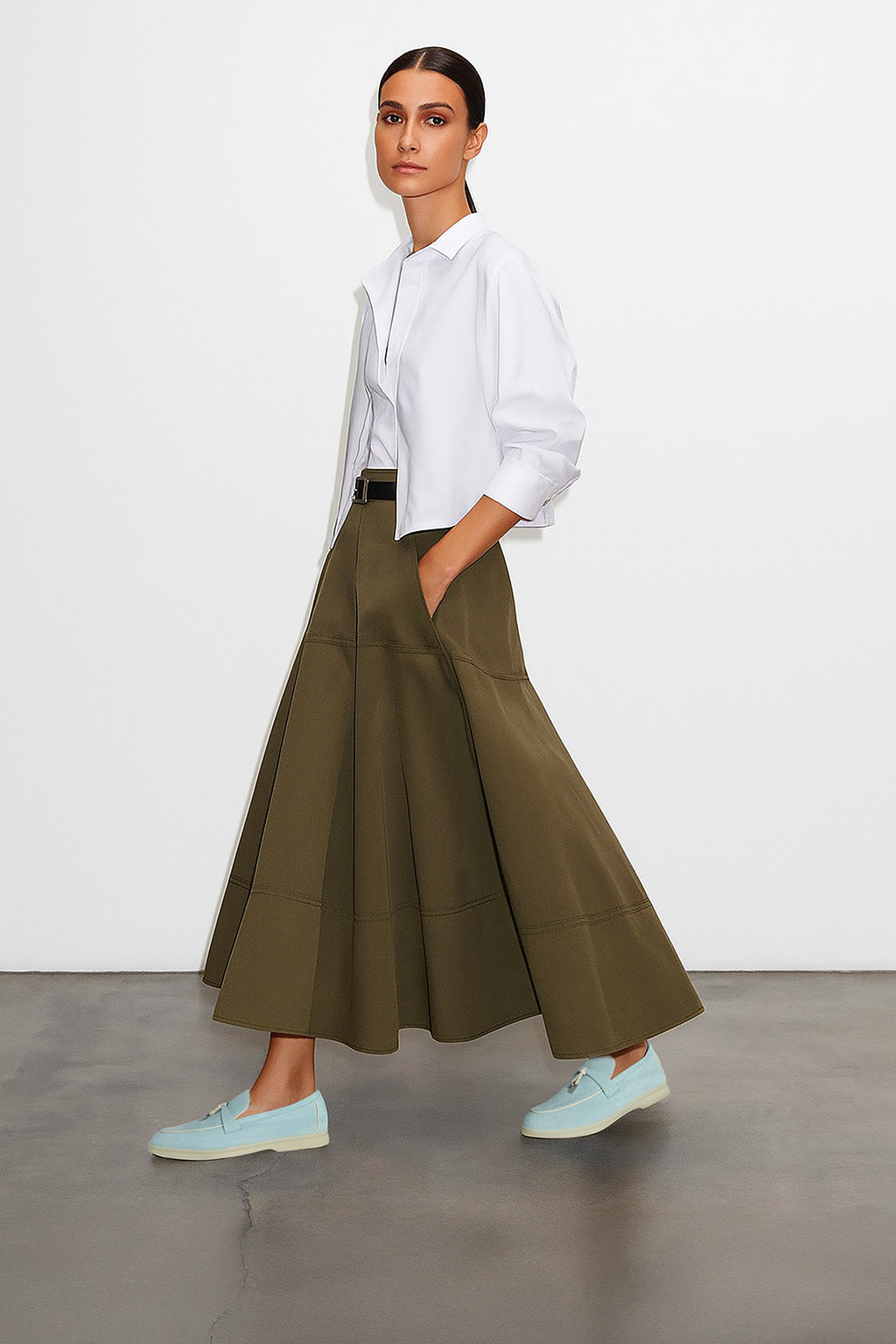 <tc>Loro Piana</tc> 女士夏季 Charms Walk 樂福鞋(絨面革、絨面山羊皮)