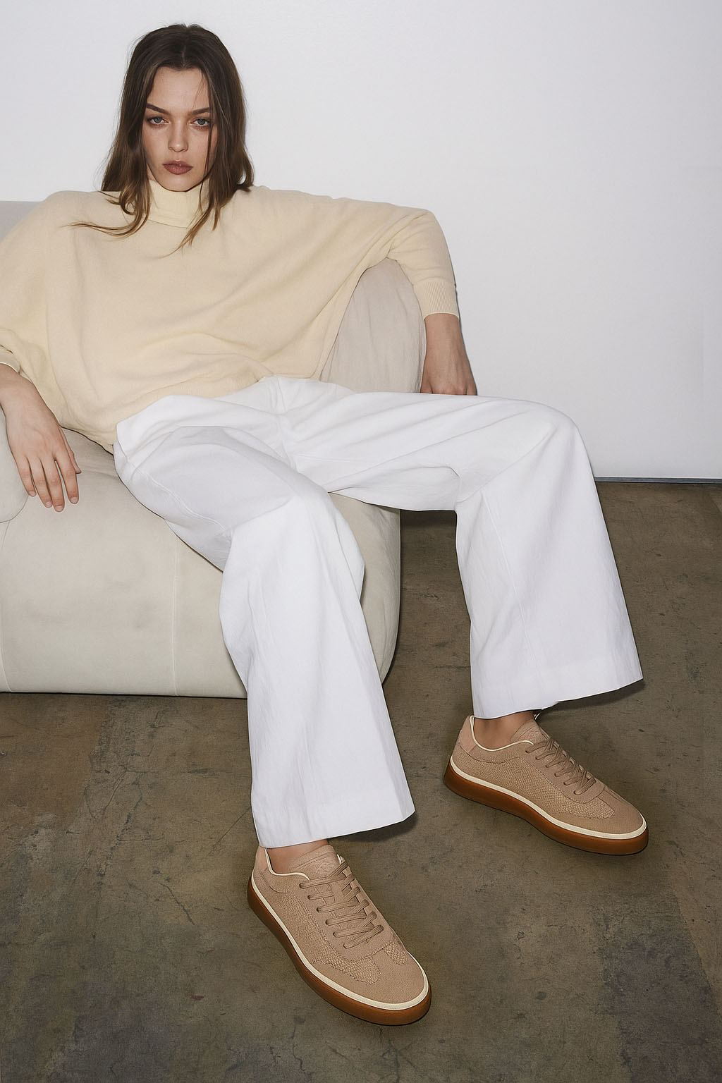 <tc>Loro Piana</tc> 女款 Tennis Walk 運動鞋(絨面小牛皮)