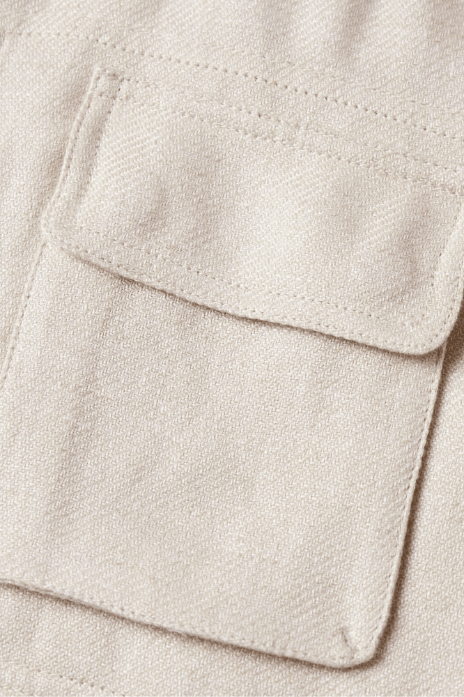 <tc>Brunello Cucinelli</tc> Chaqueta Harrington de sarga de lino, lana y seda para hombre