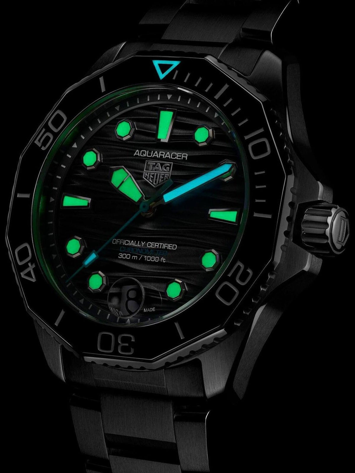 TAG Heuer Aquaracer Professional 300 Date 42mm Blaues Zifferblatt Herrenuhr