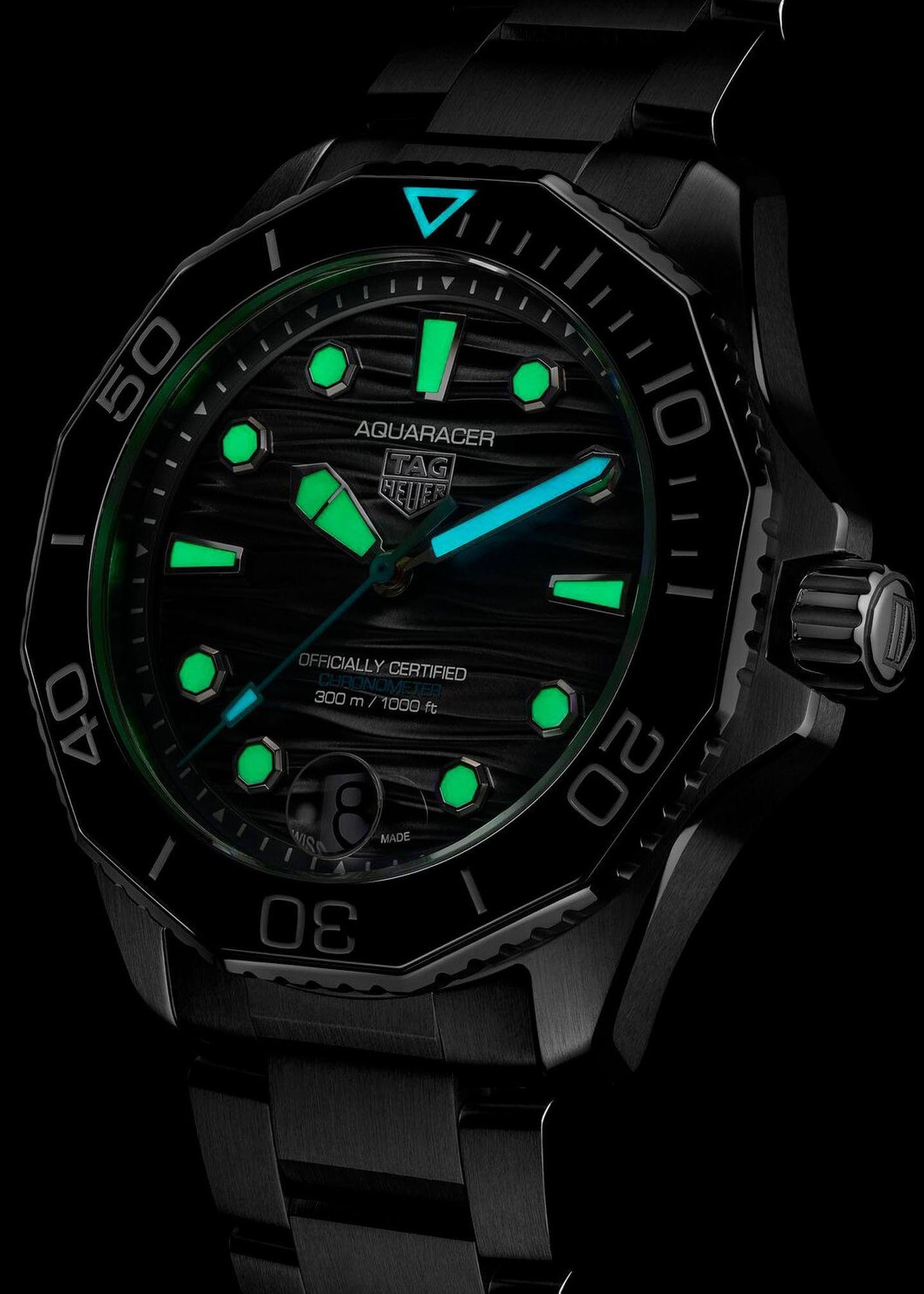 TAG Heuer Aquaracer Professional 300 Date 42mm Green Dial Men's Watch