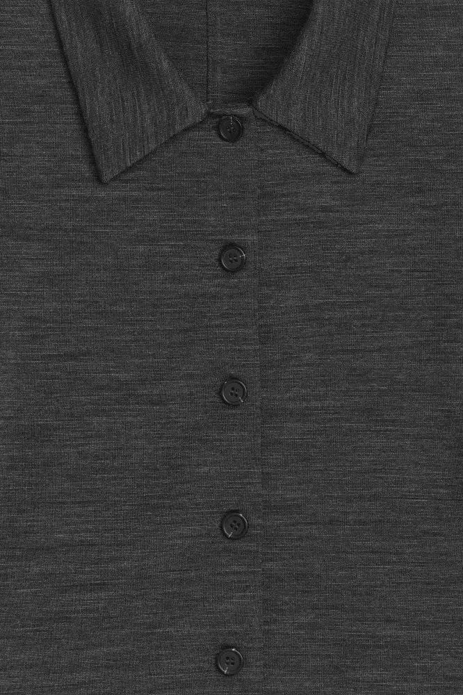 <tc>Arket</tc> Chemise extensible pour femme