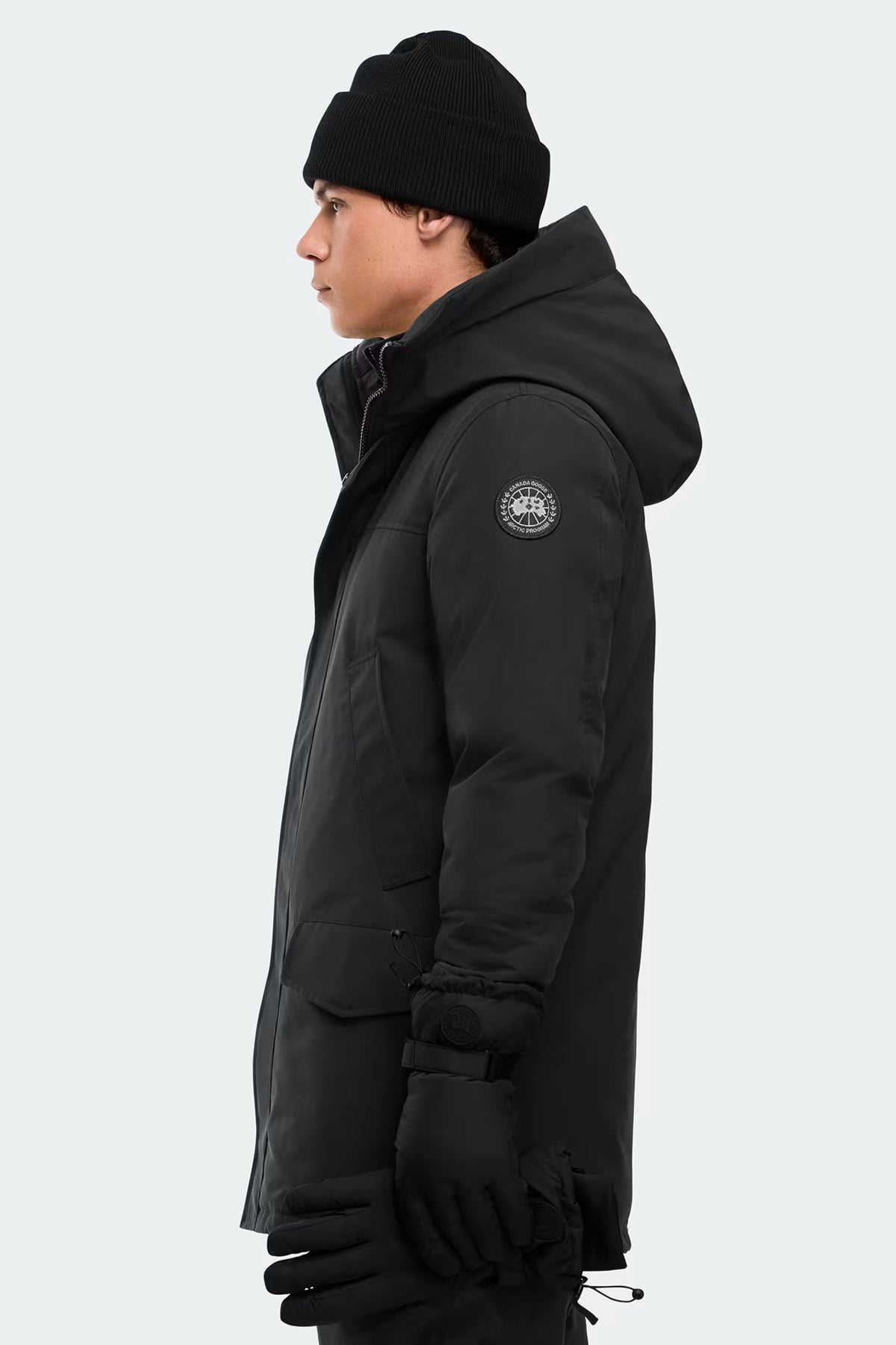 Canada Goose 男士Langford Heritage派克大衣黑标版