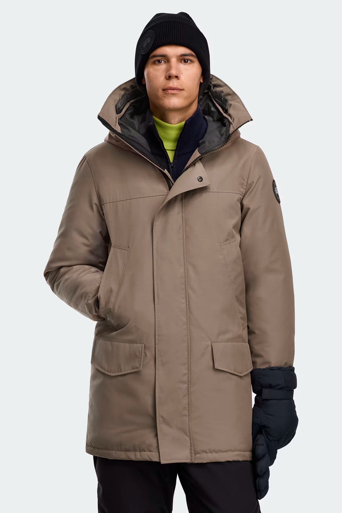 Canada Goose 男士Langford Heritage派克大衣黑标版