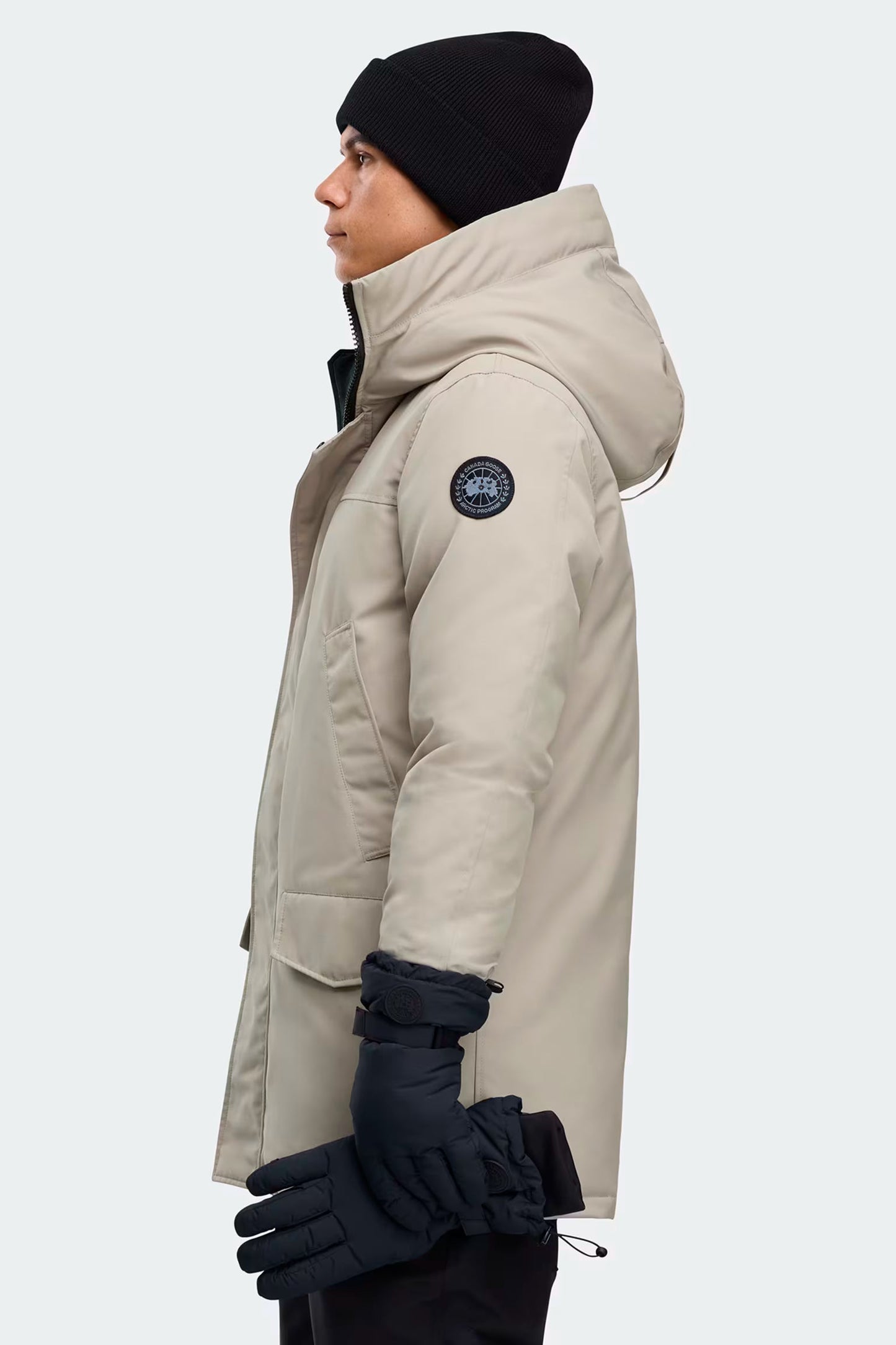 Canada Goose 男士Langford Heritage派克大衣黑标版
