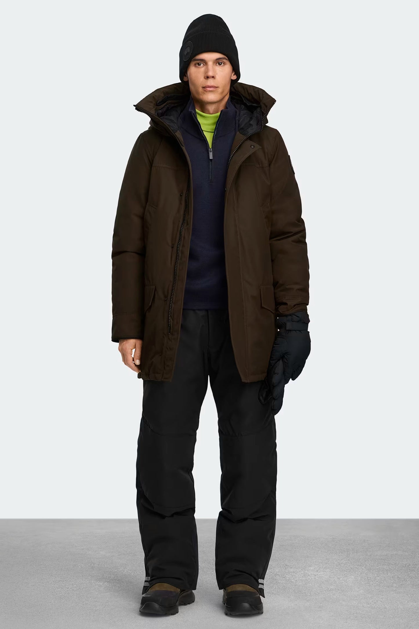 Canada Goose 男士Langford Heritage派克大衣黑标版