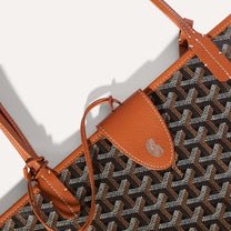 <tc>Goyard</tc> Croc Universel