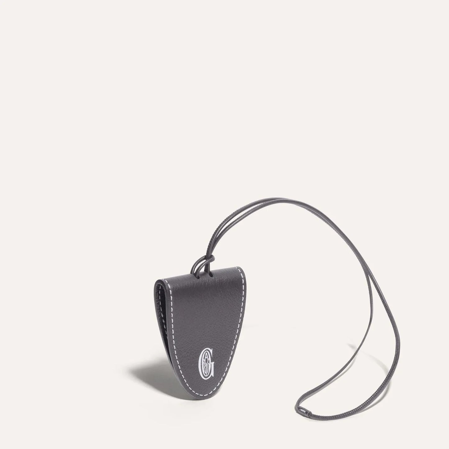 <tc>Goyard</tc> Croc Universel