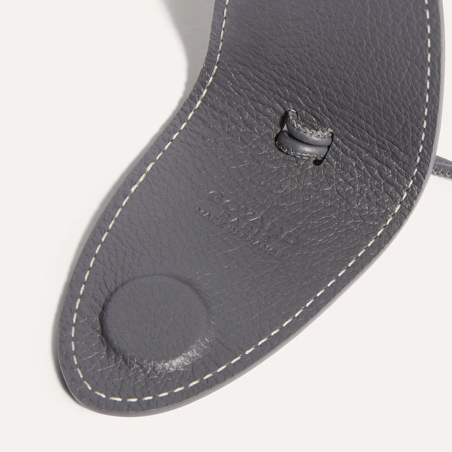 <tc>Goyard</tc> Croc Universel