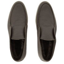 <tc>Loro Piana</tc> Botín de paseo abierto para hombre (piel de ciervo con pelo de castorino)