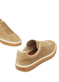 <tc>Loro Piana</tc> รองเท้าผ้าใบเทนนิสวอล์คสำหรับผู้ชาย (หนังกลับแบบผ่าหน้า)