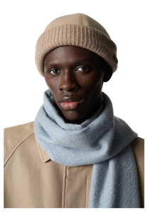 Loro Piana Grande Unita Cashmere Scarf in Clear Day Melange, Worn by Model