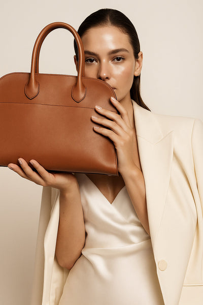 The Row Soft Margaux 12 Bag in Leather – Kinship JP