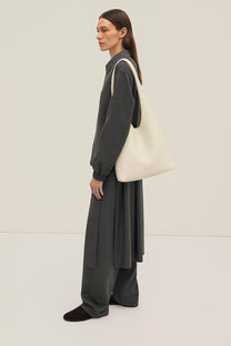 <tc>The Row</tc> Bindle Three皮革单肩包