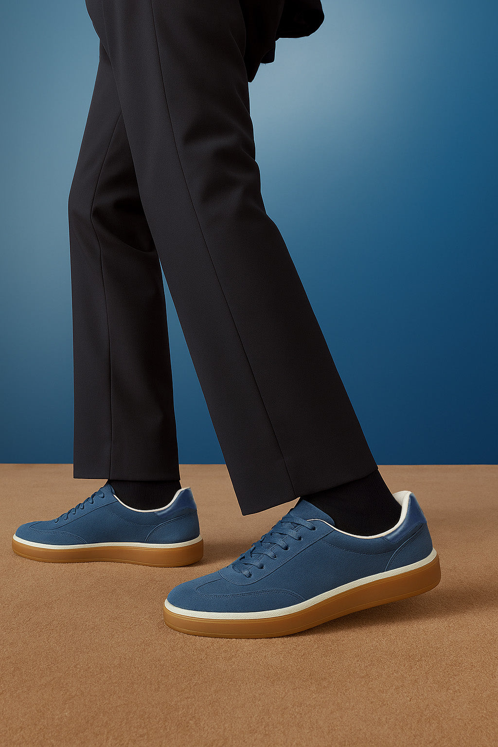<tc>Loro Piana</tc> 男士 Tennis Walk 运动鞋（绒面小牛皮）