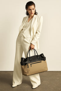 <tc>The Row</tc> Sac fourre-tout en toile et cuir à boucle inversée Margaux 17
