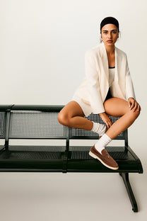 <tc>Loro Piana</tc> 女士夏季 Charms Walk 乐福鞋（绒面革）
