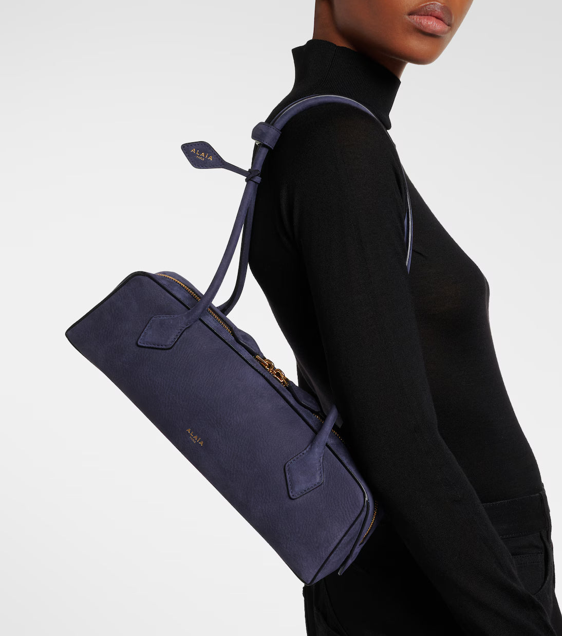 Alaia Le Teckel Medium Bag In Nubuk Calfskin