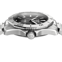 TAG Heuer Aquaracer Professional 200 Date 40mm Black Dial Men's Watch