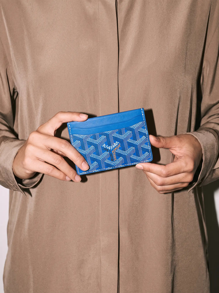 Goyard Saint-Sulpice Card Wallet - Sky Blue - Model photo