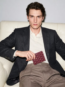 Goyard Victoire Wallet - Burgundy - Model photo